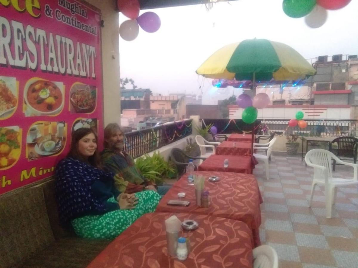 Hotel Sai Palace Walking Distance From Taj Mahal--View Of Taj Mahal Agra  Exterior foto